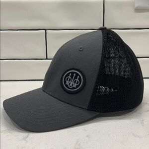 Beretta Flexfit Snap Back Trucker Mesh Cap Hat Black Grey SM-MD